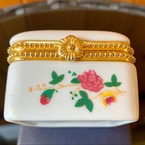 Porcelain Trinket Gift Box